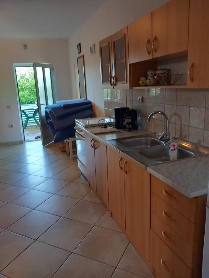 גורני קרין Karin Apartmani Hani מראה חיצוני תמונה