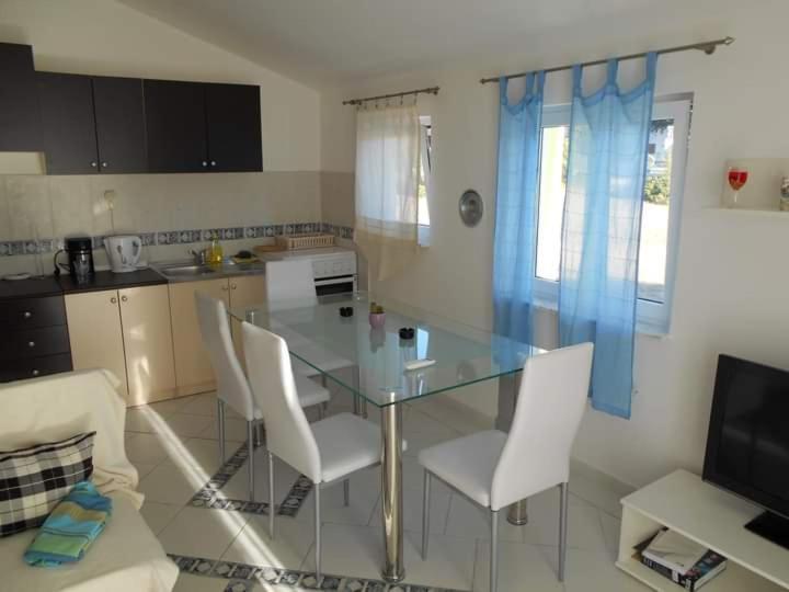 גורני קרין Karin Apartmani Hani מראה חיצוני תמונה