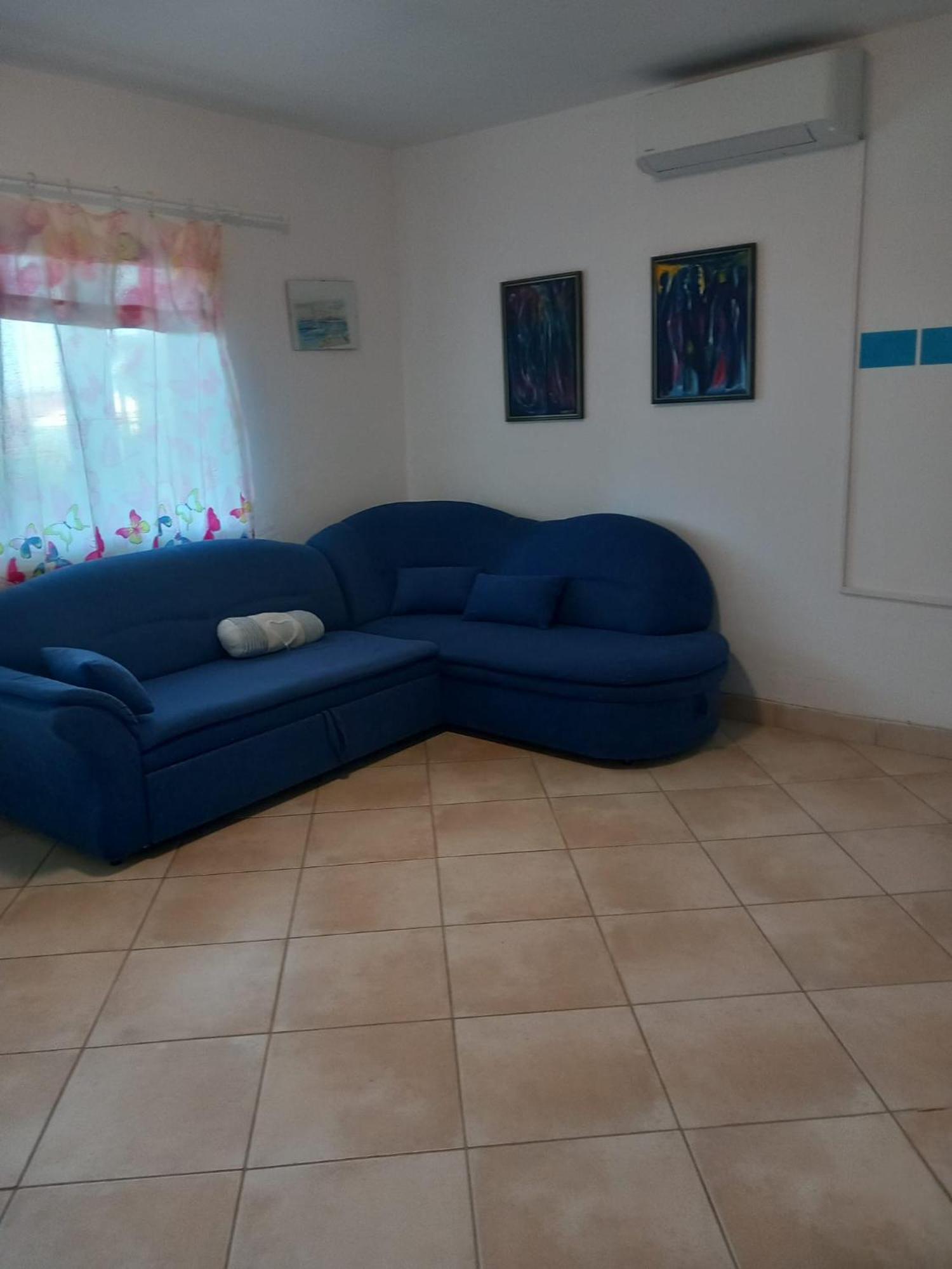 גורני קרין Karin Apartmani Hani מראה חיצוני תמונה