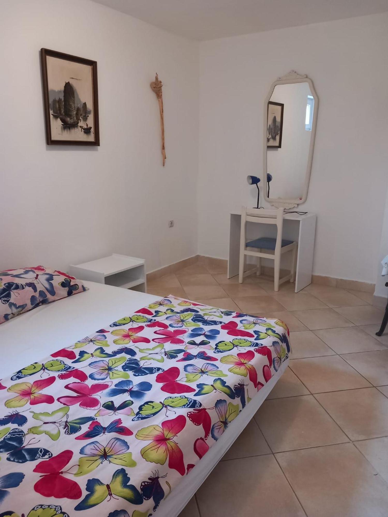 גורני קרין Karin Apartmani Hani מראה חיצוני תמונה
